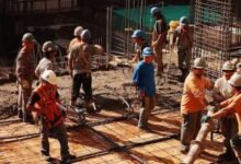 El empleo asalariado formal cayó en 23.400 puestos.