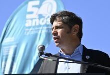 Axel Kicillof visitó el Espacio para la Memoria.