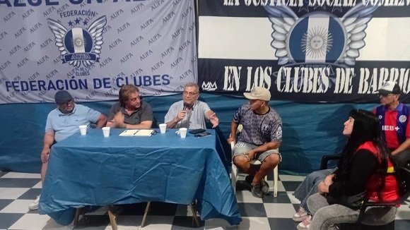 Clubes. Plenario. Clubes de Barrio “Azul un Ala”.