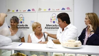 Fernando Espinoza inauguró un nuevo Mercado de Abaratamiento.