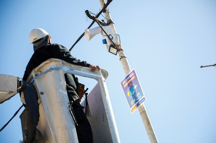 Corredores seguros y apoyo tecnológico.