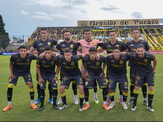 Brown volvió al triunfo.