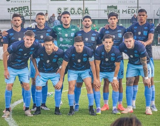 Equipos. Laferrere y Liniers no se sacaron diferencias.