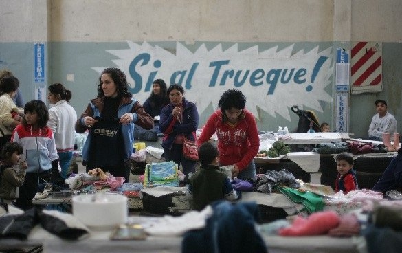 Crisis. Cómo se abastecen las familias en los barrios.