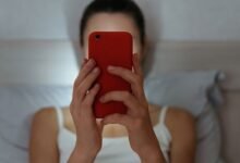 Digital. Entre pantallas y algoritmos.