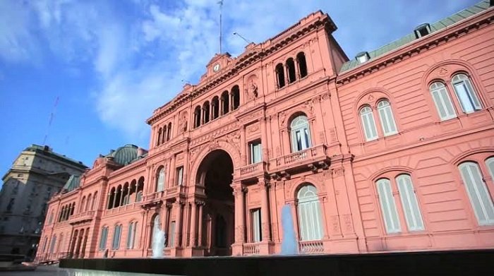 Gestión. Cae la confianza en el Gobierno.