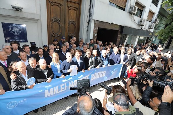 Espinoza. Reclamo de intendentes por el desfinanciamiento.