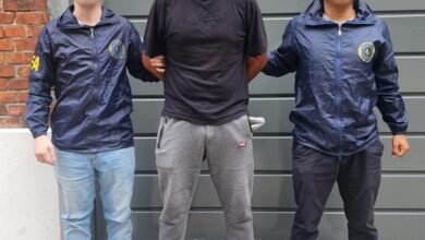 La PFA detuvo a un sujeto con pedido de captura.