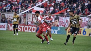 Almirante Brown no pudo con Morón en el clásico del Oeste.