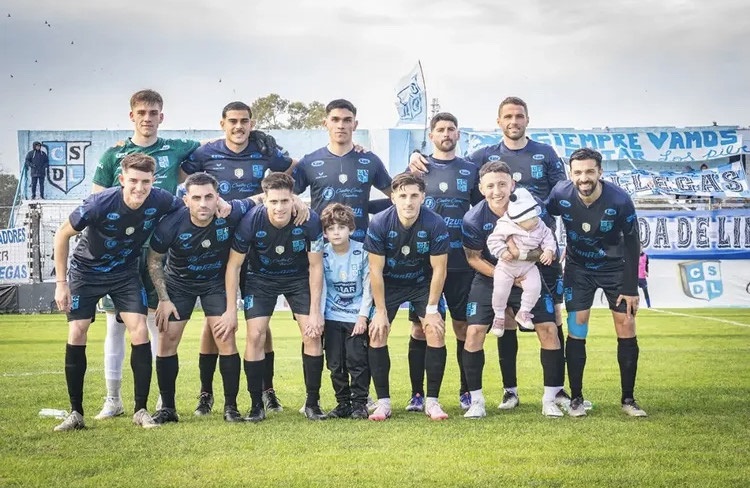Fútbol. Se reanudó el ascenso.