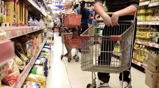 Alimentos. El costo de alimentarse vuelve a presionar.
