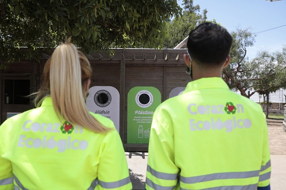 Educación, forestación y energías renovables