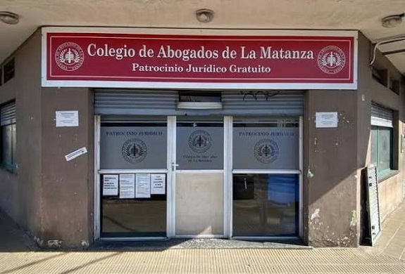 El CALM expuso la crisis en la Oficina de Mandamientos.