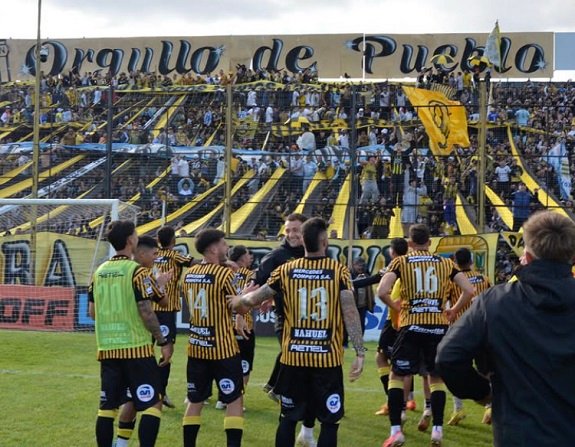 Almirante Brown se quedó con el clásico del oeste