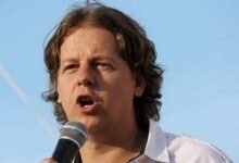 Christian Castillo cuestionó a los diputados aliados de Milei.