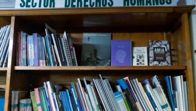Biblioteca. Espacio dedicado a los derechos humanos.
