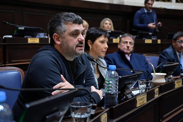 Facundo Tignanelli presentó un proyecto para sostener la actividad