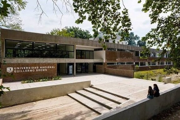 La UNaB lleva nuevos cursos gratuitos a distintas localidades.